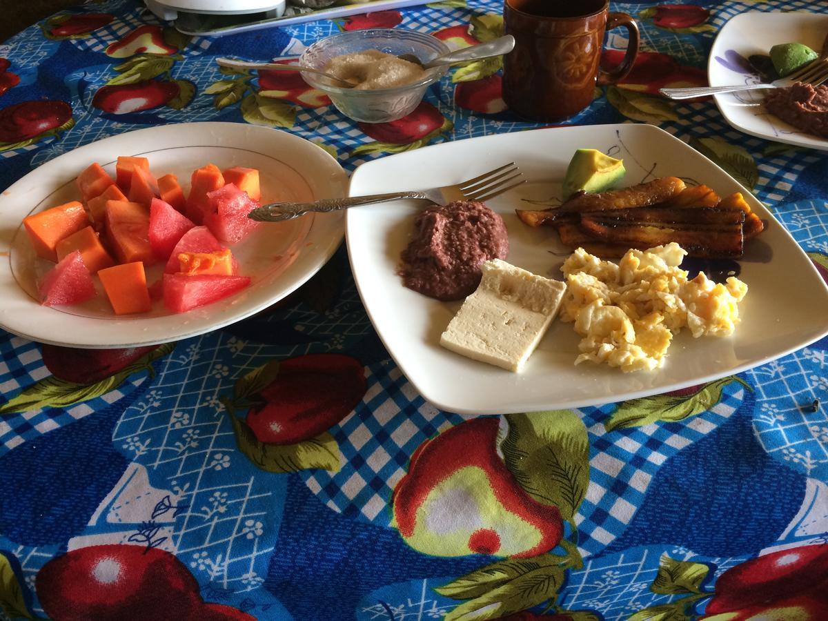Hotel Cuna Maya B Y B Copán Екстериор снимка